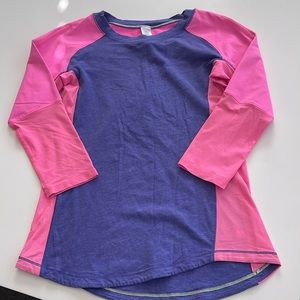 Ivivva by Lululemon - Girls 3/4 sleeve shirt